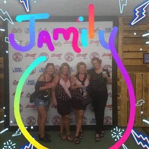 Meet your Posher, Bethany